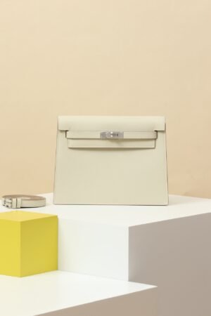 HERMES Kelly Danse 22 in Craie Evercolor Leather with Palladium Hardware