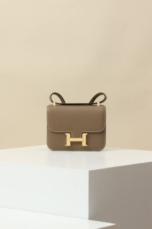 HERMES Constance 14 Crossbody Bag in Étoupe Epsom Leather with Gold Hardware