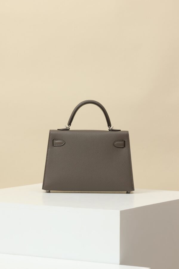 HERMES Kelly 19 II Crossbody Bag in Graphite Epsom Leather with Palladium Hardware