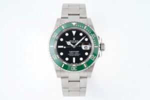 Rolex Submariner "Hulk" in Oystersteel, 41mm, Oyster Case