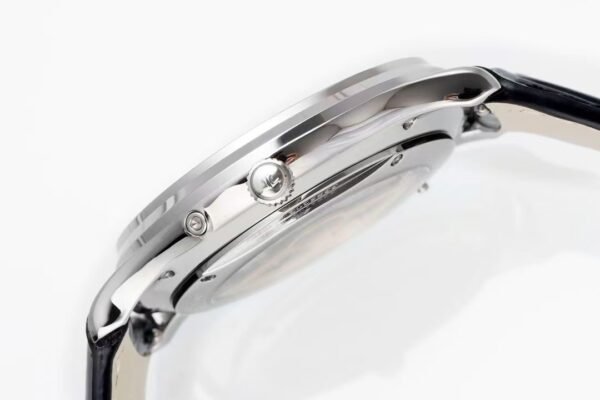 Jaeger-LeCoultre Master Ultra Thin Moon Phase Men's Dress Watch