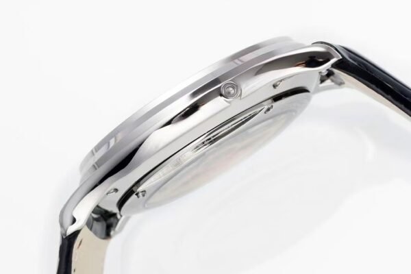 Jaeger-LeCoultre Master Ultra Thin Moon Phase Men's Dress Watch