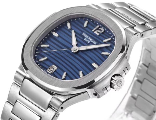 Patek Philippe Nautilus, 35.2mm, Stainless Steel